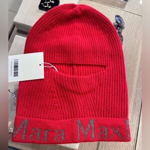 New MaxMara cashmere and wool Balaclava hat yarn-dyed knitwear with ribbed work